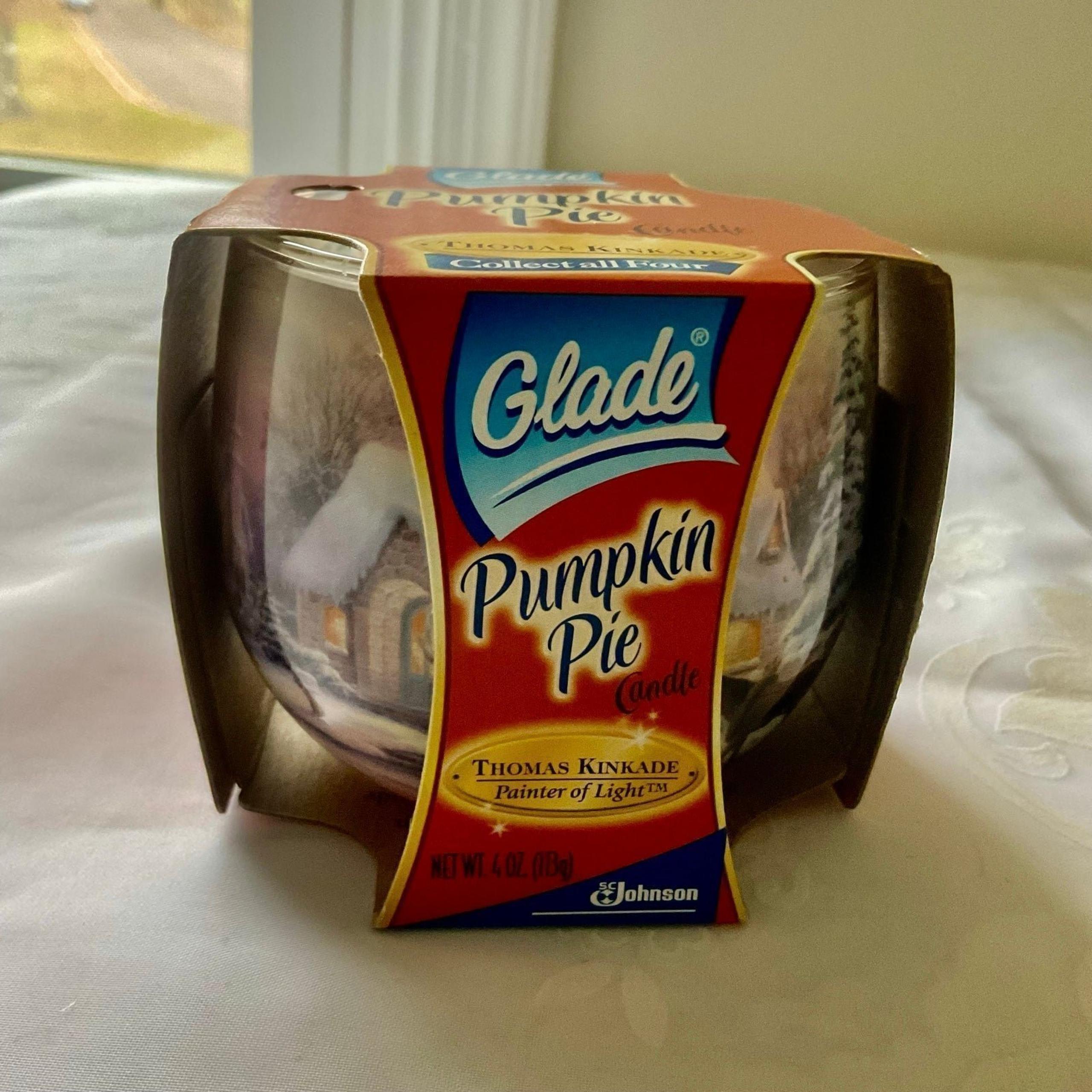 Vintage Glade Thomas Kinkade “Pumpkin Pie” Candle