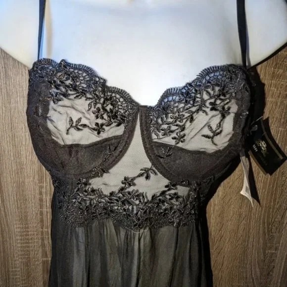 NEW Just Sexy Lingerie Lace Padded Cup Babydoll thong G-string Chemise Set Gown