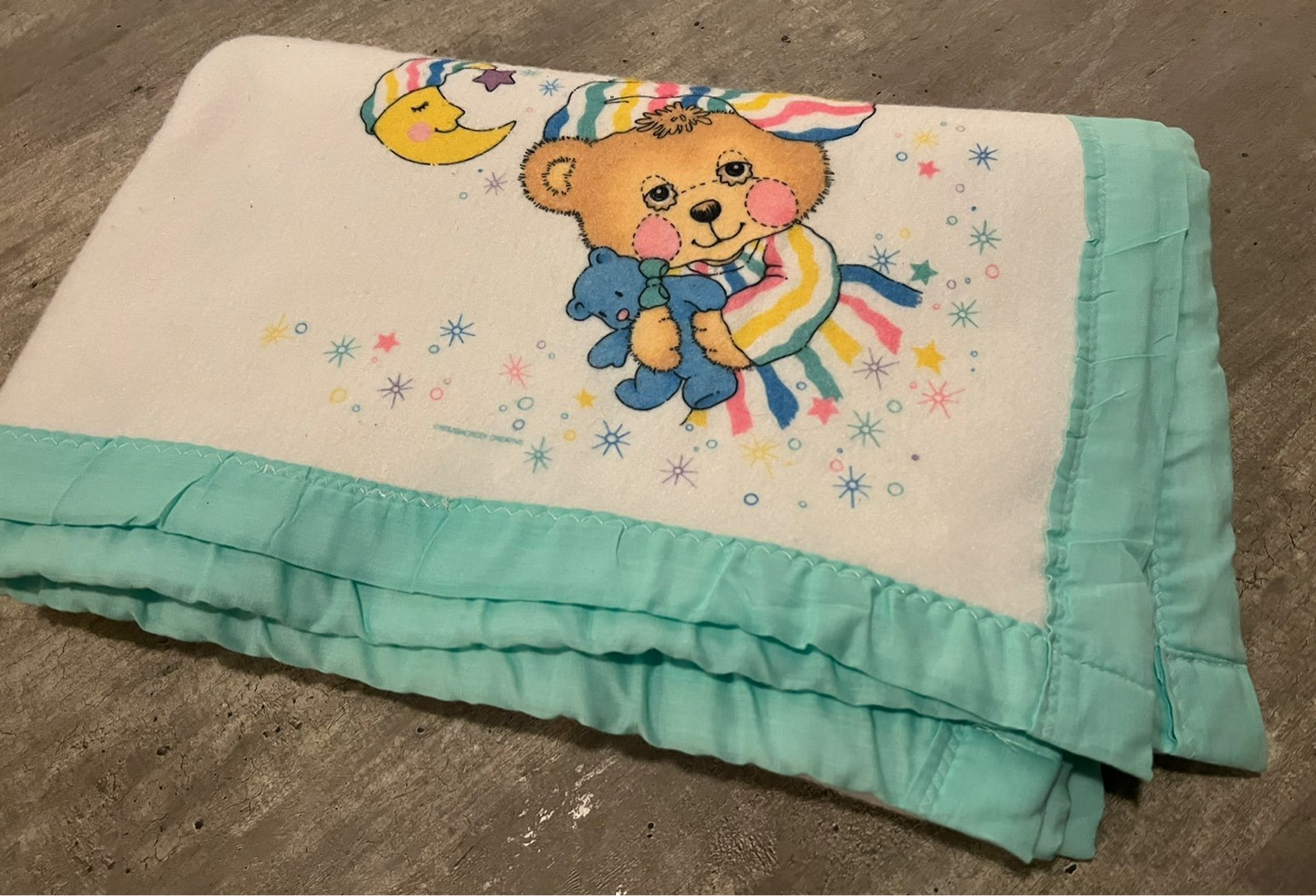 Vintage Riegel Baby Blanket Fleece White Green Satin Trim Teddy Bear 34 x44