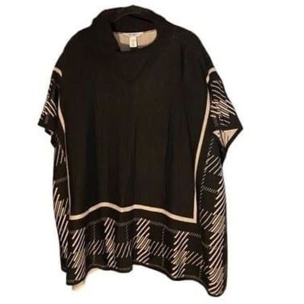 White House Black market NWT split Cowel neck poncho size XXS