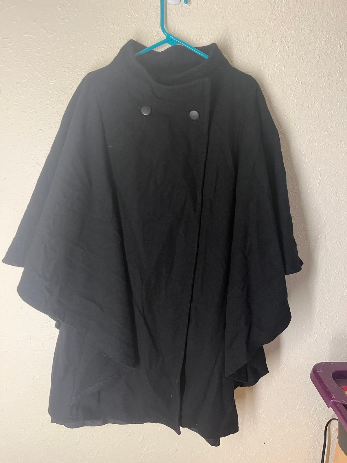 Di Vinci Collection wool shawl good vintage condition