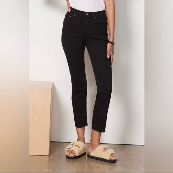 Edwin Bree Slim Straight Black Ankle Cropped Jeans Size 28