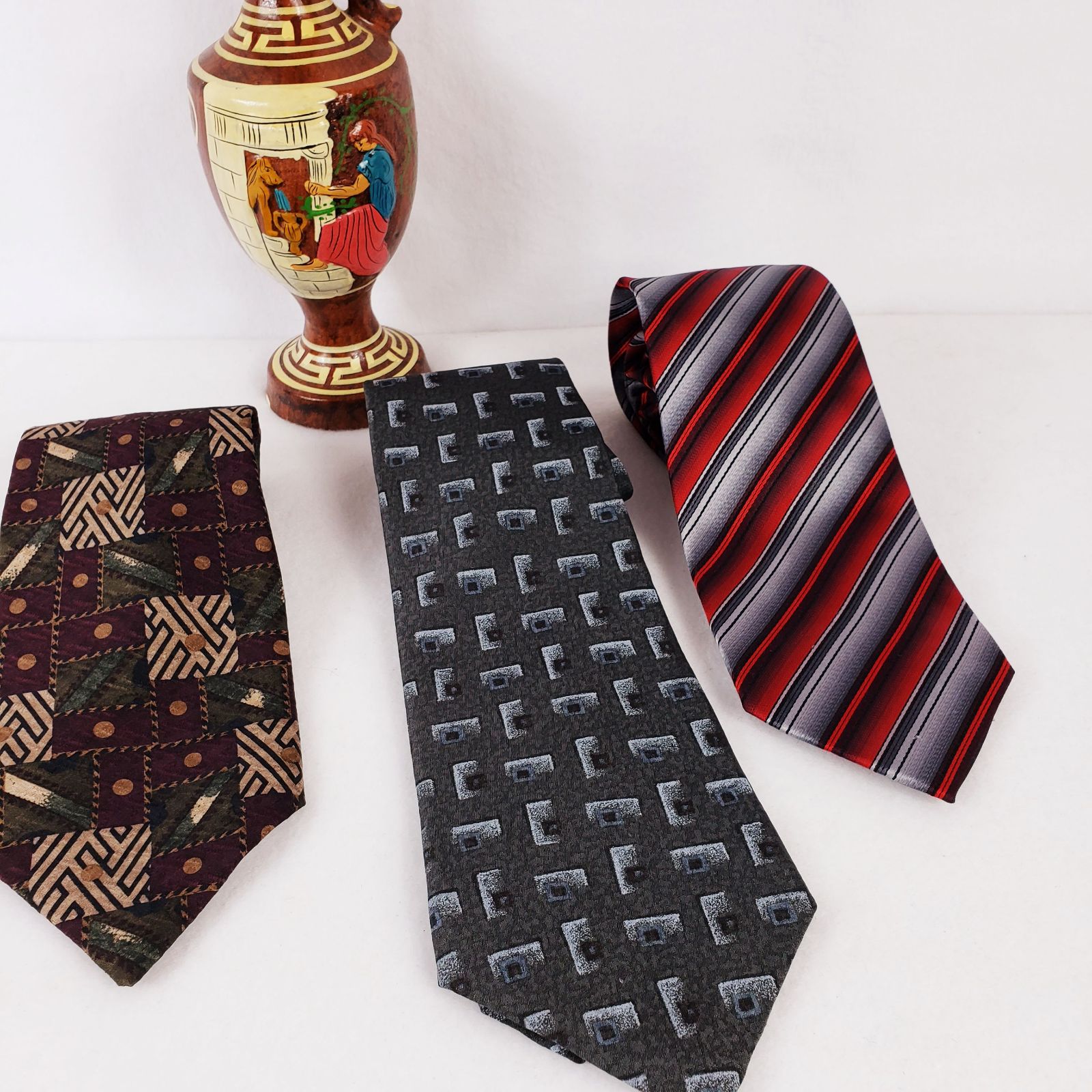 3 Classic Ties Kenneth Cole NWT Heusen N