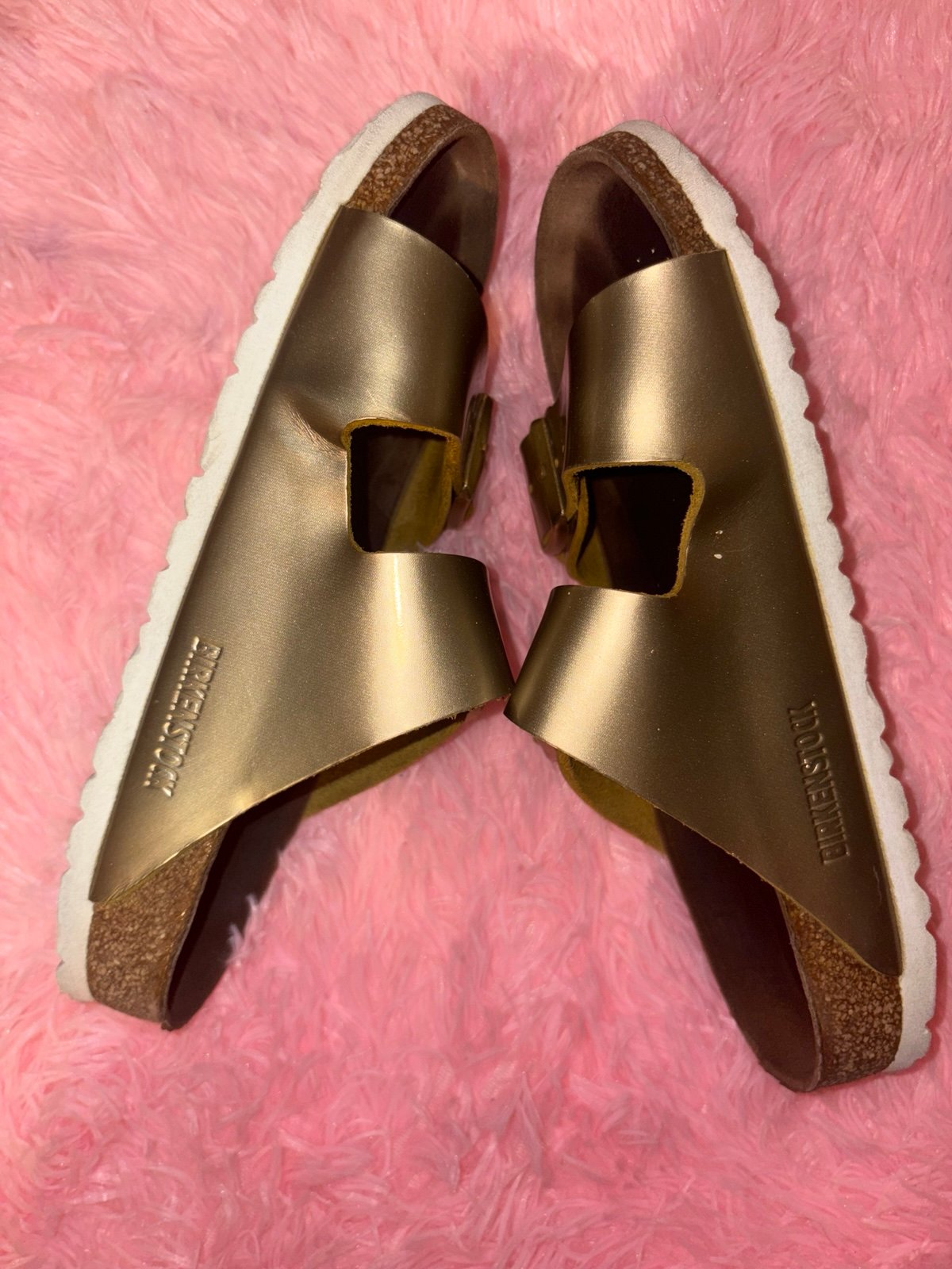 Metallic gold, Birkenstock, Arizona sandals