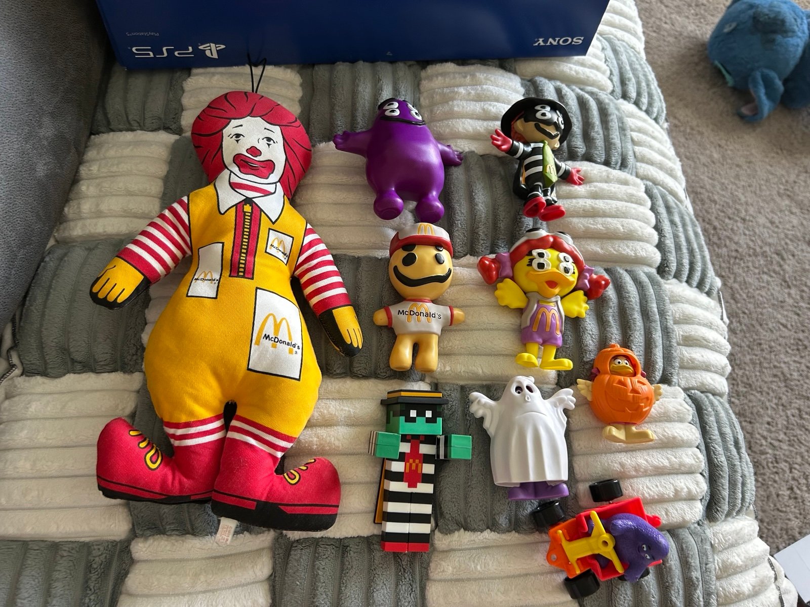 Vintage McDonald’s collection Ronald McDonald Minecraft adult happy meal toys