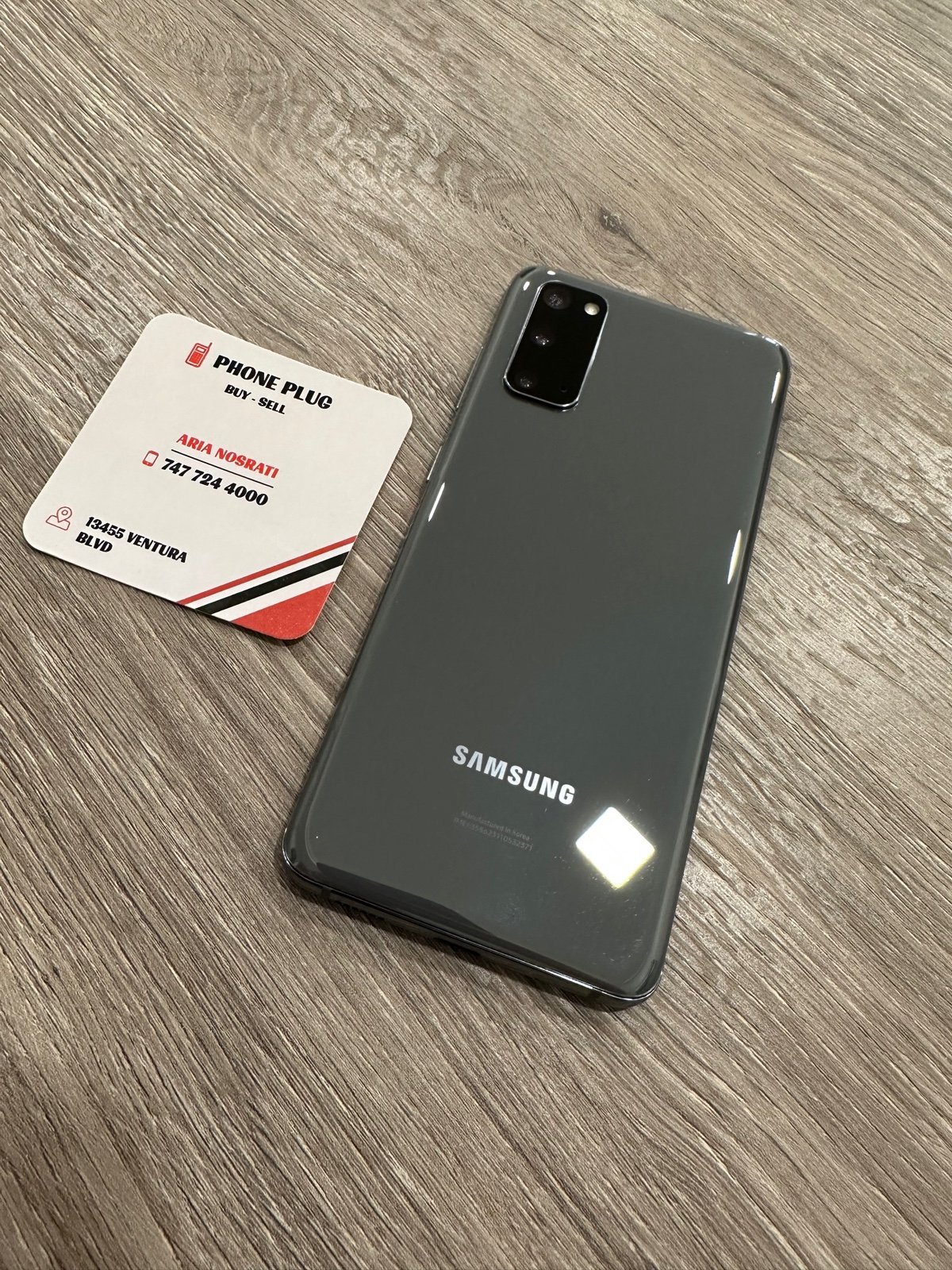 Samsung Galaxy S20 5G 128 GB in Cosmic Gray Unlocked
