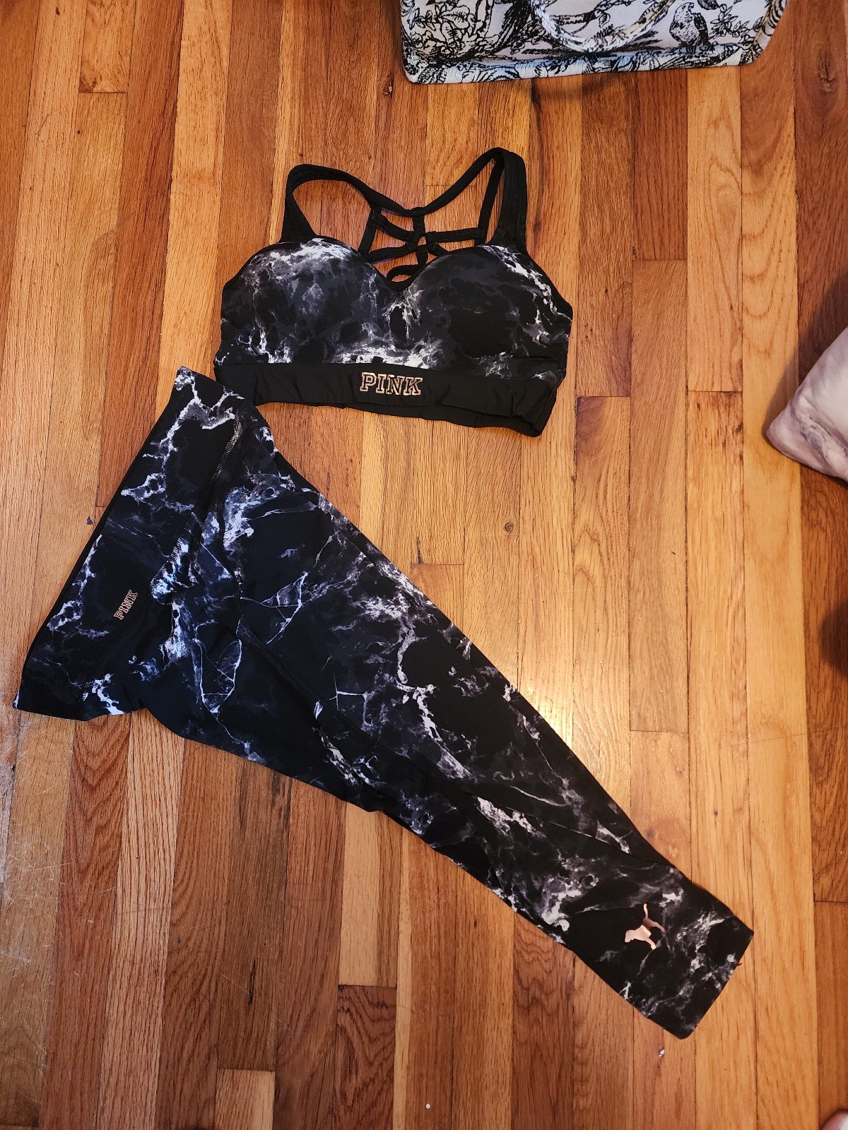 VS PINK Legging Set