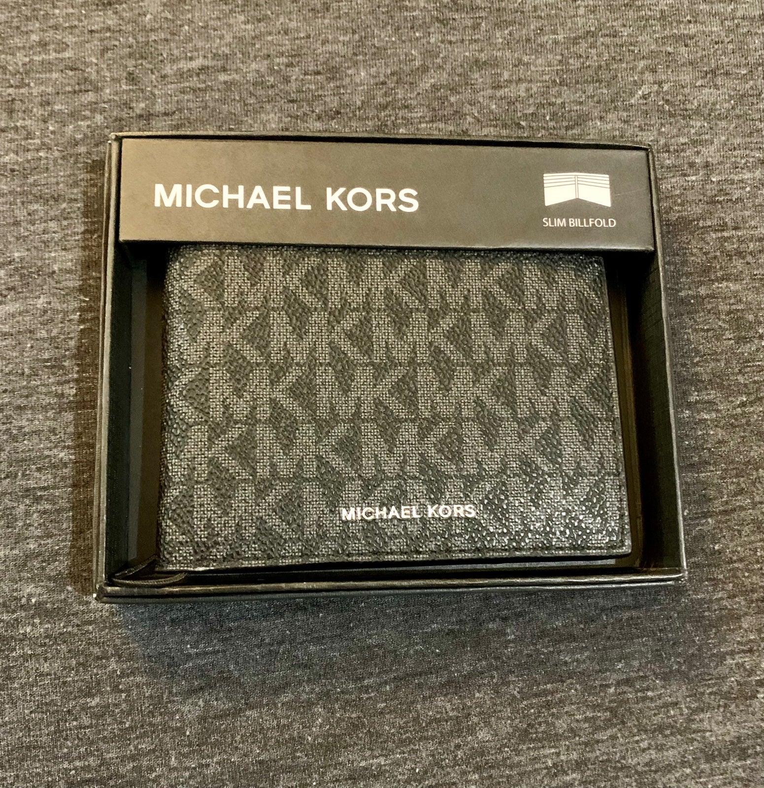 MK Michael Kors Jet Set Wallet Black NEW 86F1LMNF5B