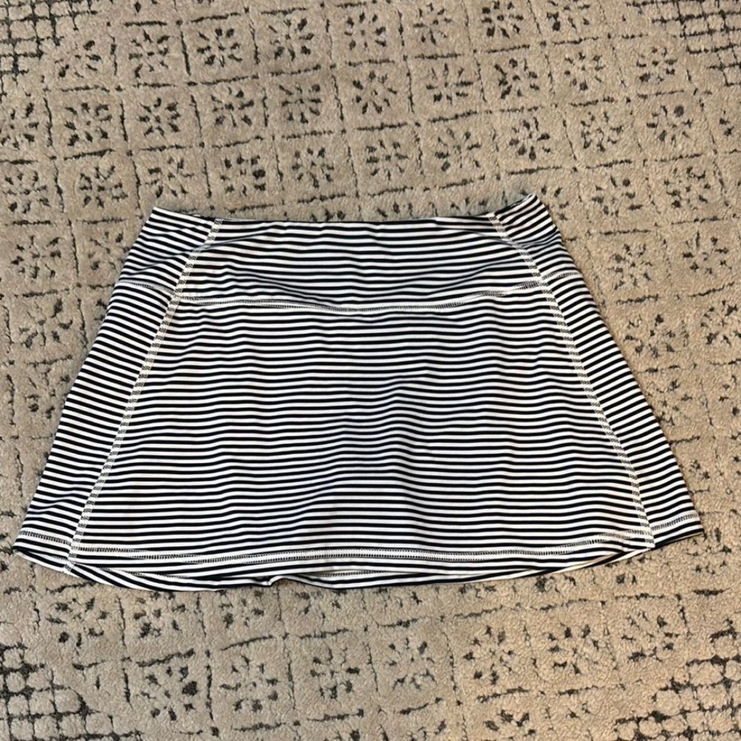 Vineyard Vines Sankaty Black and White Stripe Skort Womens sz Small
