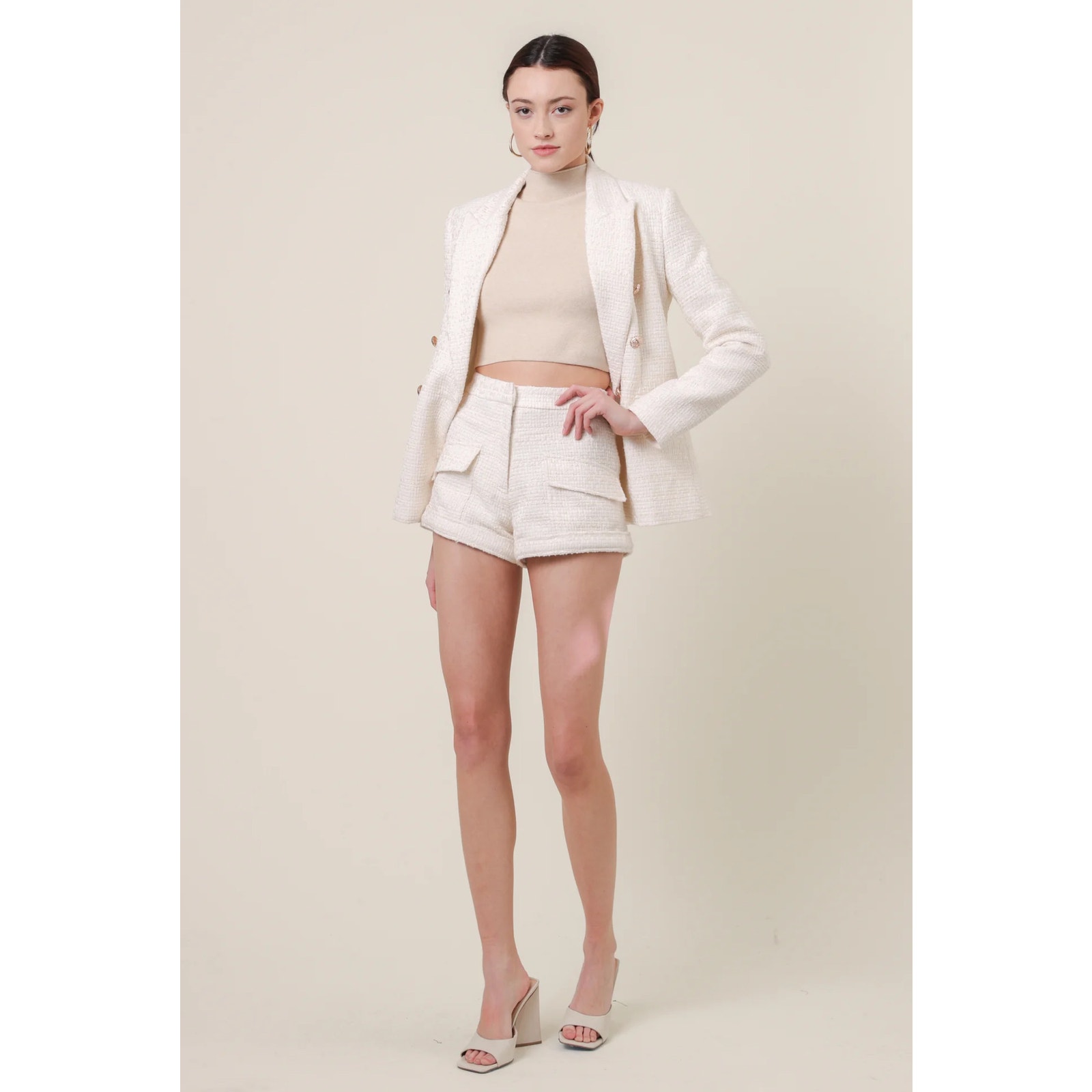 NWT! Line & Dot Avery Shorts in Ivory - Size Small