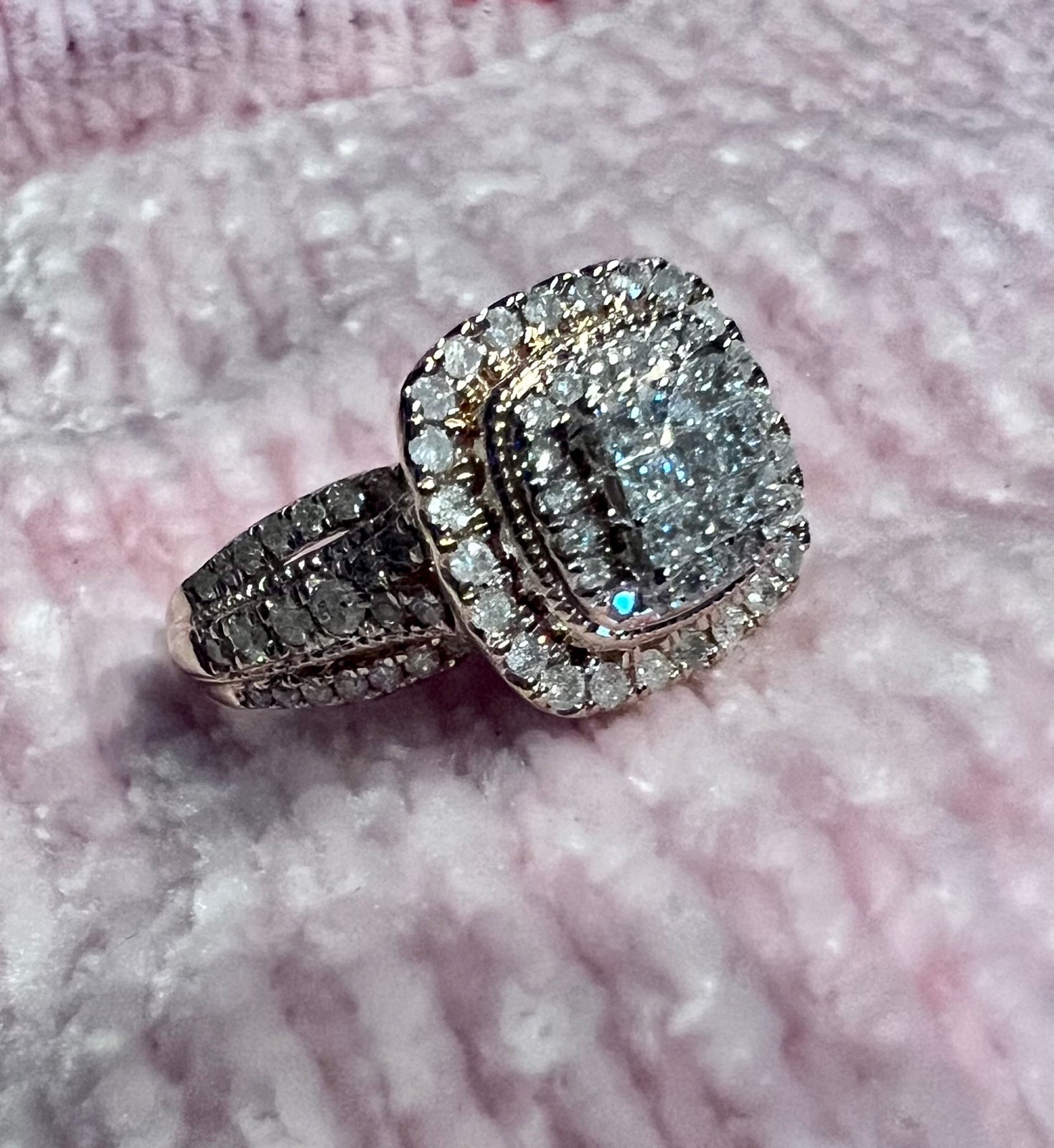 1 CT. T.W. Diamond Cushion Frame Vintage-Style Engagement Ring in 10K Rose Gold