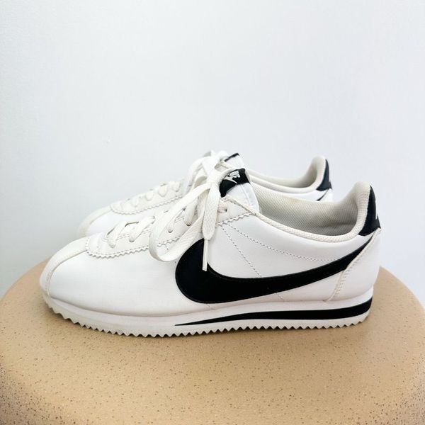Nike Women’s Classic Cortez Panda Black and White Skinny Tennis Shoes