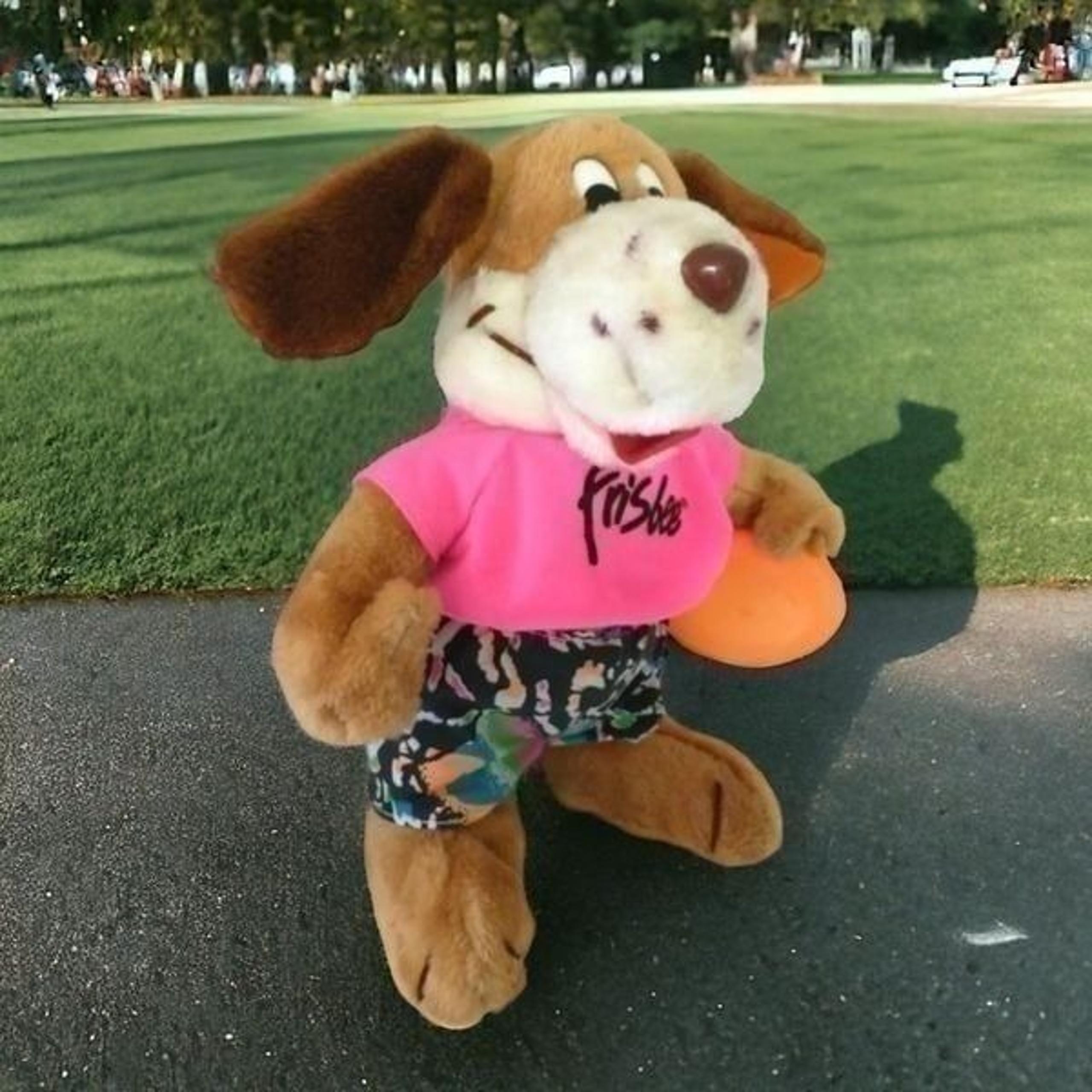Frisbee Dog Stuffed Animal Plush Neon Promotional Pmi Toys Kransco Wham O 1991.