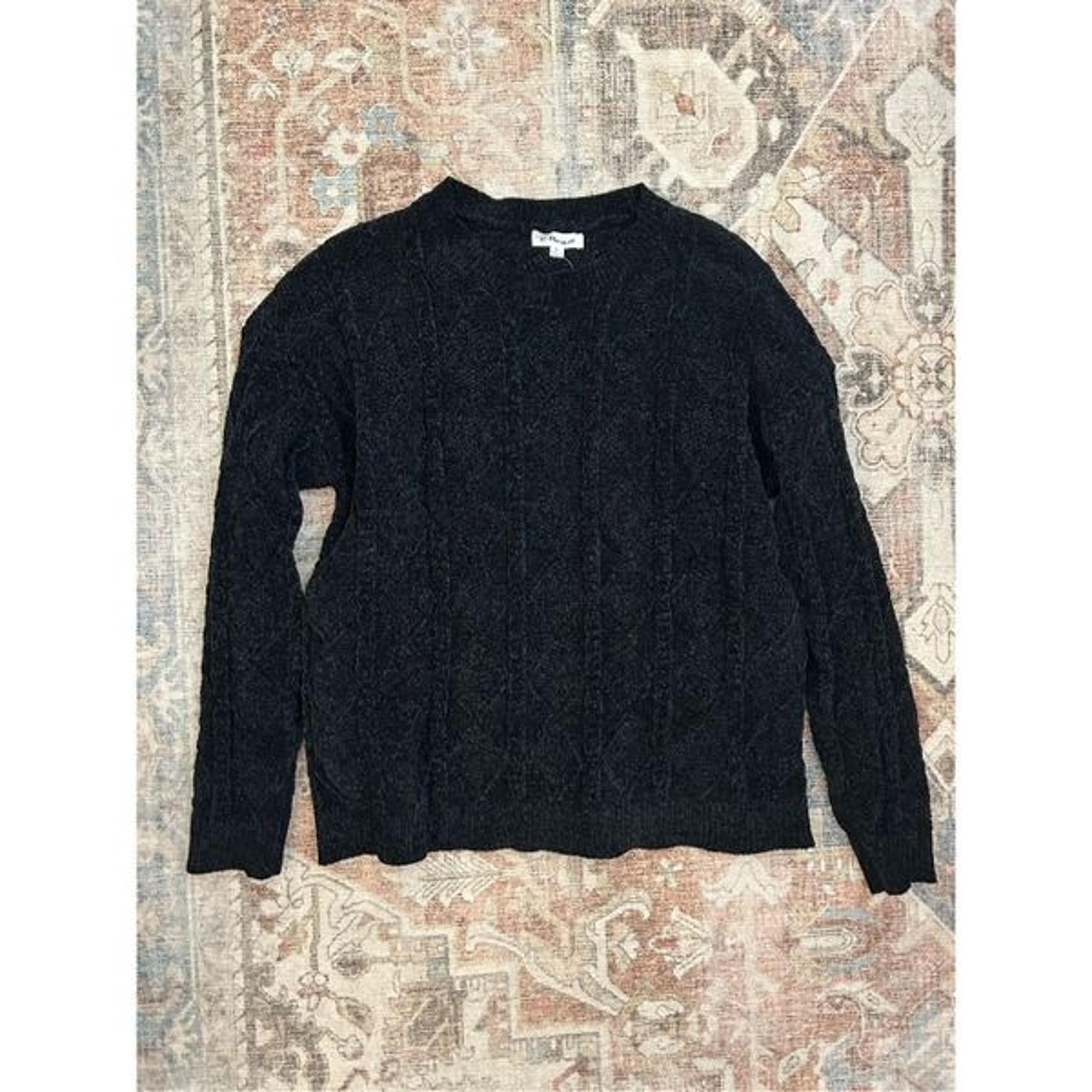 Macaron Black Cable Knit Sweater, Sz Small