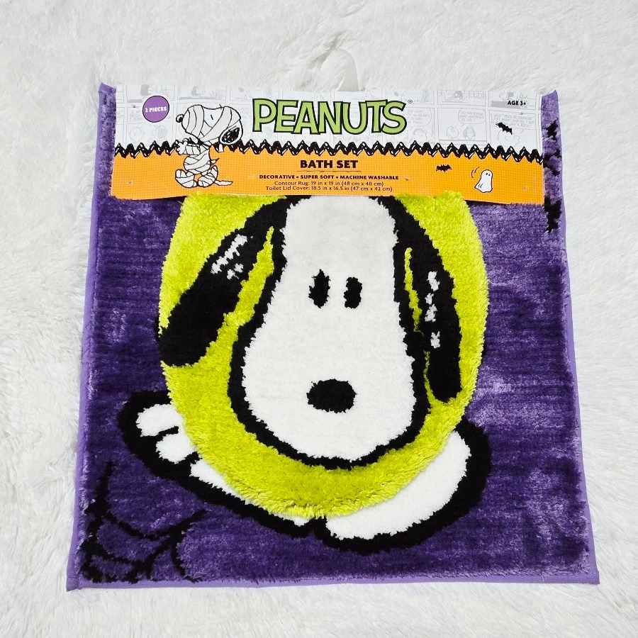 Halloween Peanuts Gang Snoopy Skeleton Contour Rug & Toilet Lid Cover Bath Set