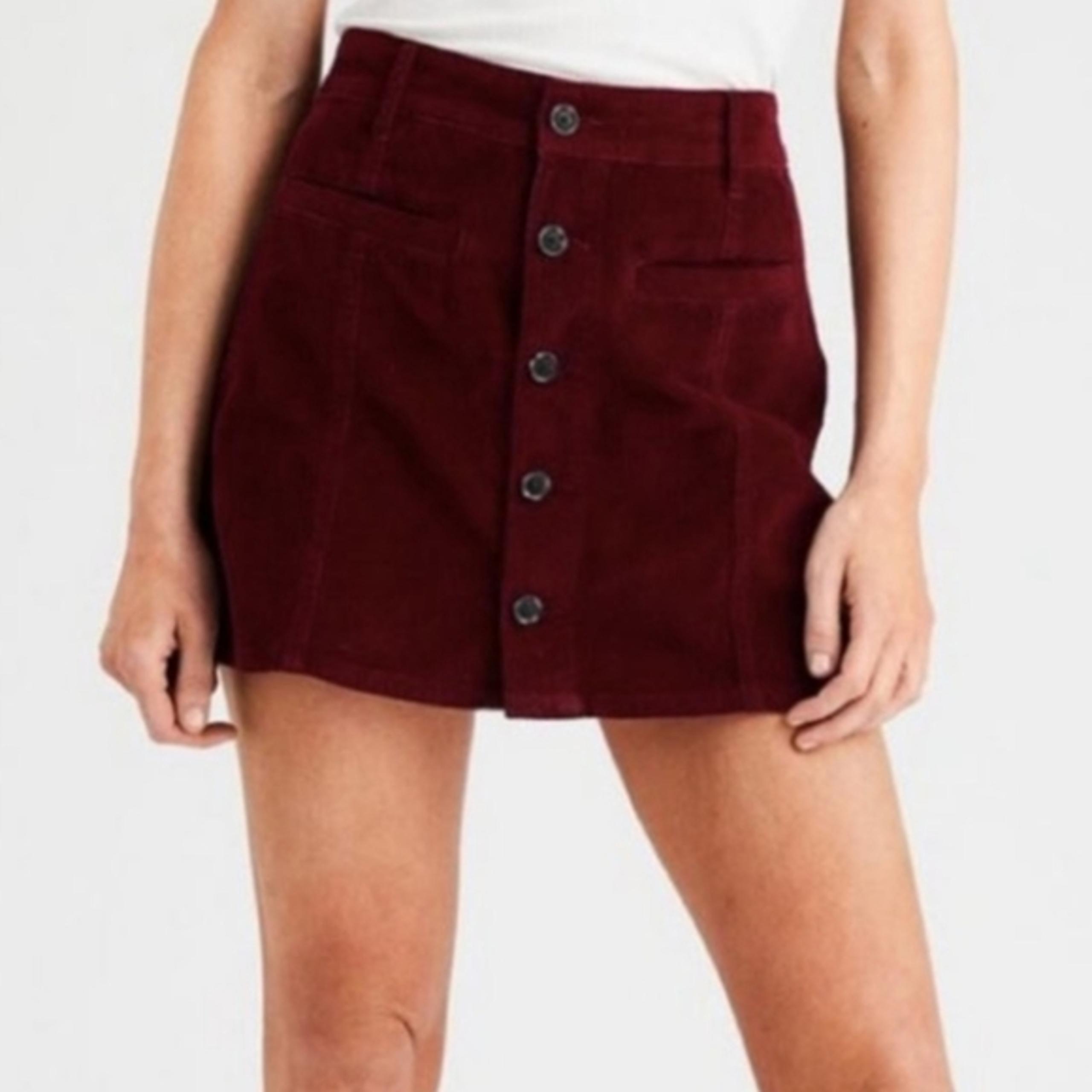 American Eagle Burgundy Corduroy Mini Skirt with Buttons women's size 8