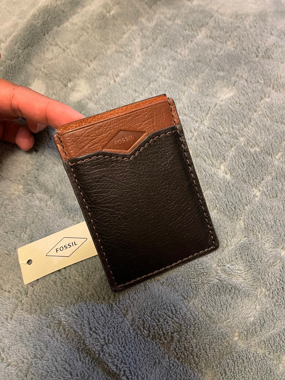 Fossil card holder wallet for men