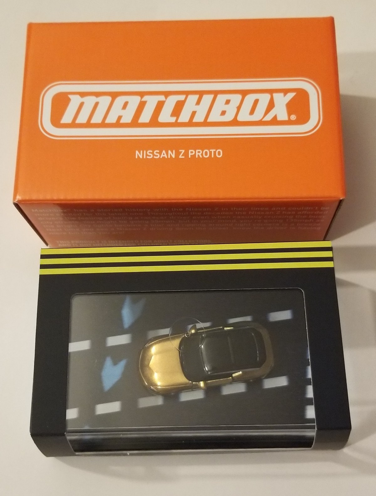 MATCHBOX NISSAN Z PROTO TYPE GOLD