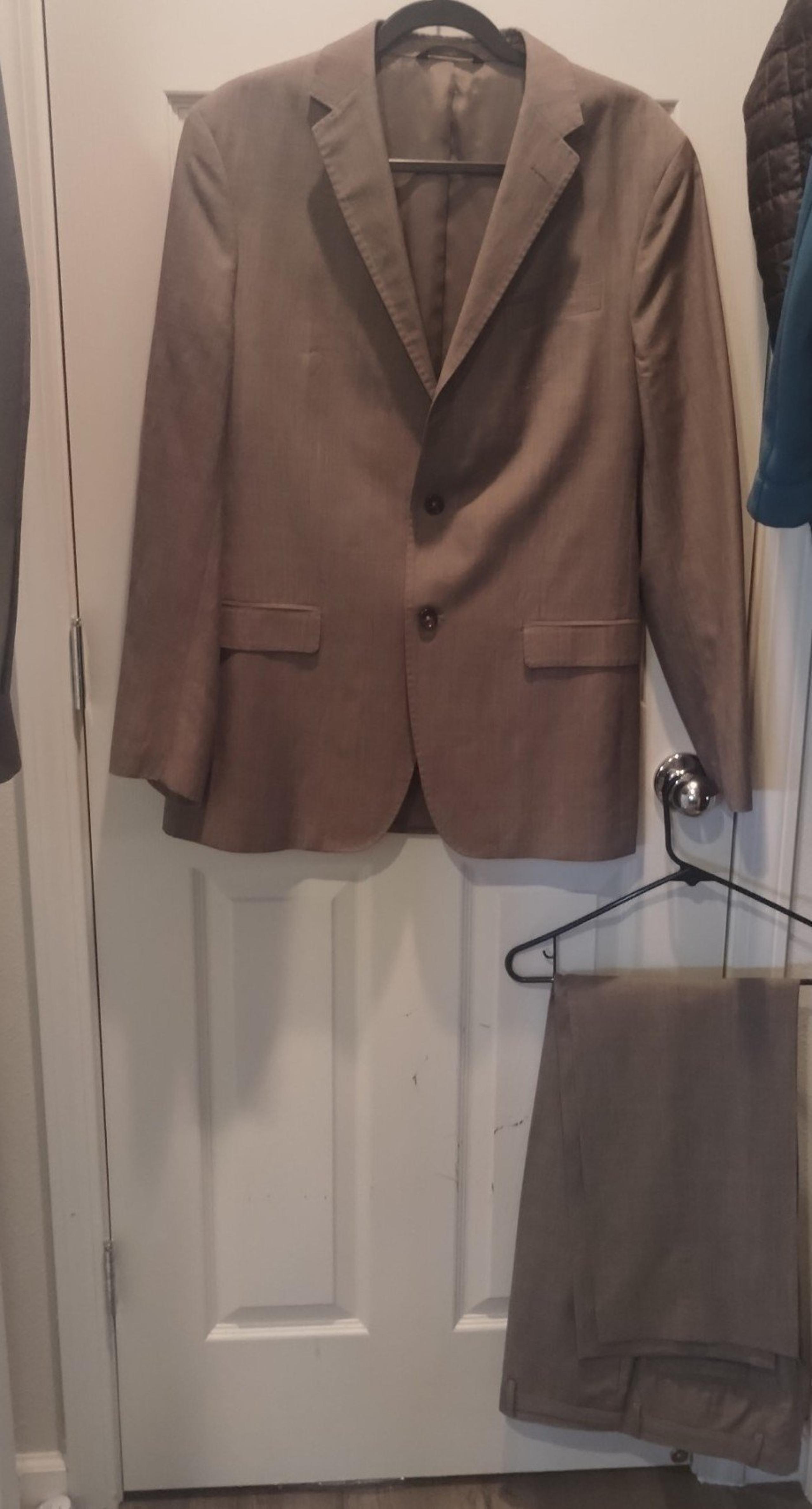 mens Banana Republic Taylored Fit Wool and Linen Suit .Pants 34/34 Blazer 42R