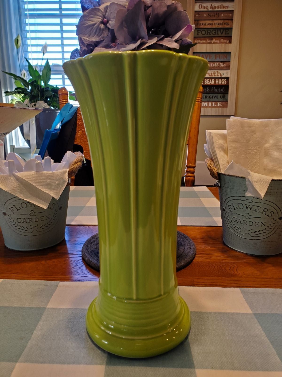 FIESTA RETIRED CHARTREUSE MEDIUM VASE