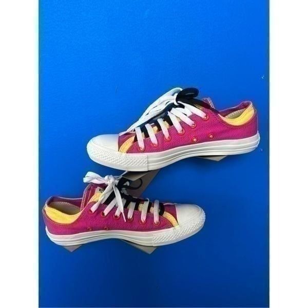 All stars converse vintage very rare size 8 women