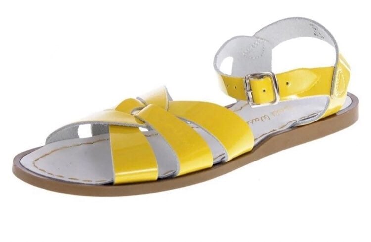 NIB Shiny Yellow Saltwater Sandals 7 T
