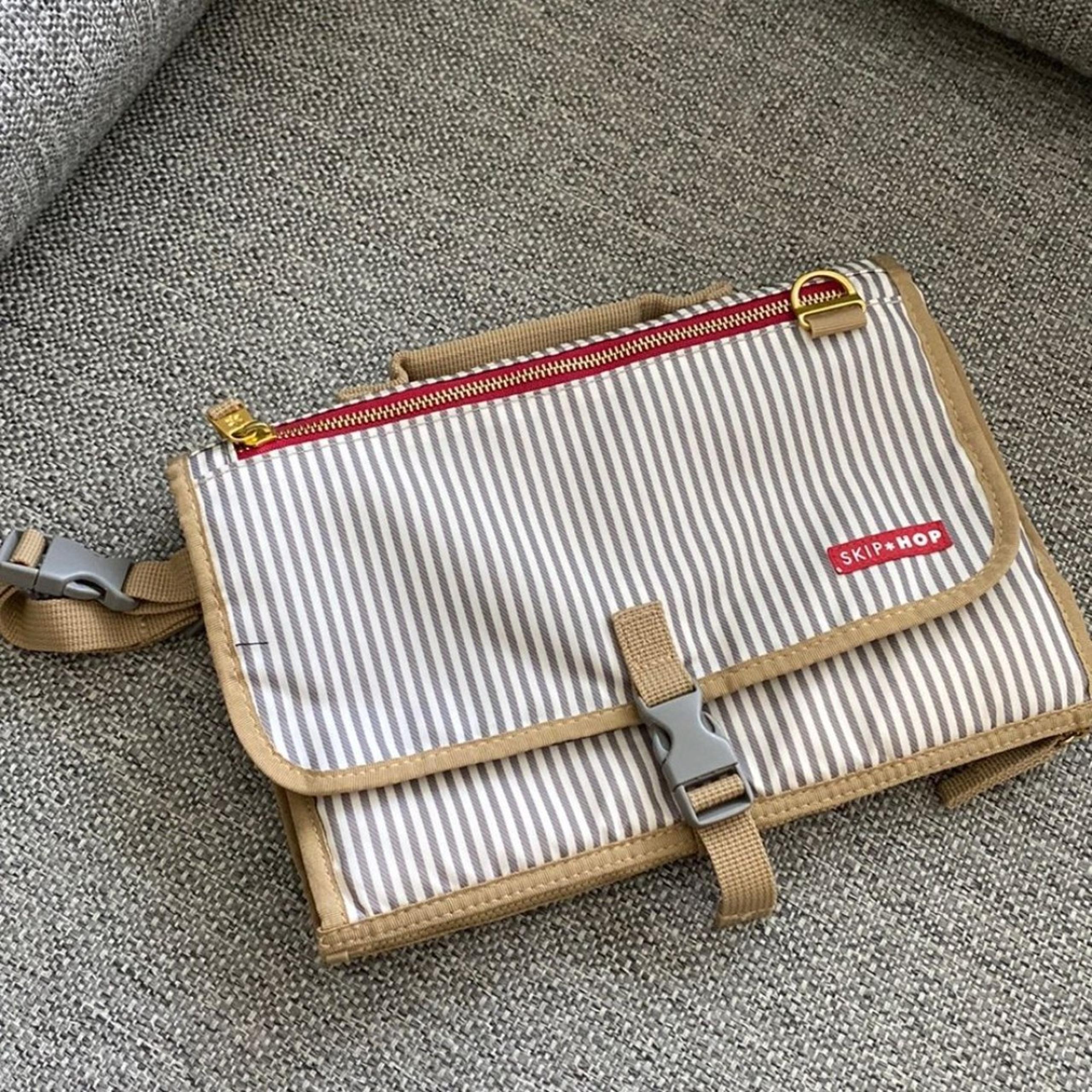EUC Skip Hop Grey Beige White Stripe Portable Baby Changing Pad Pronto
