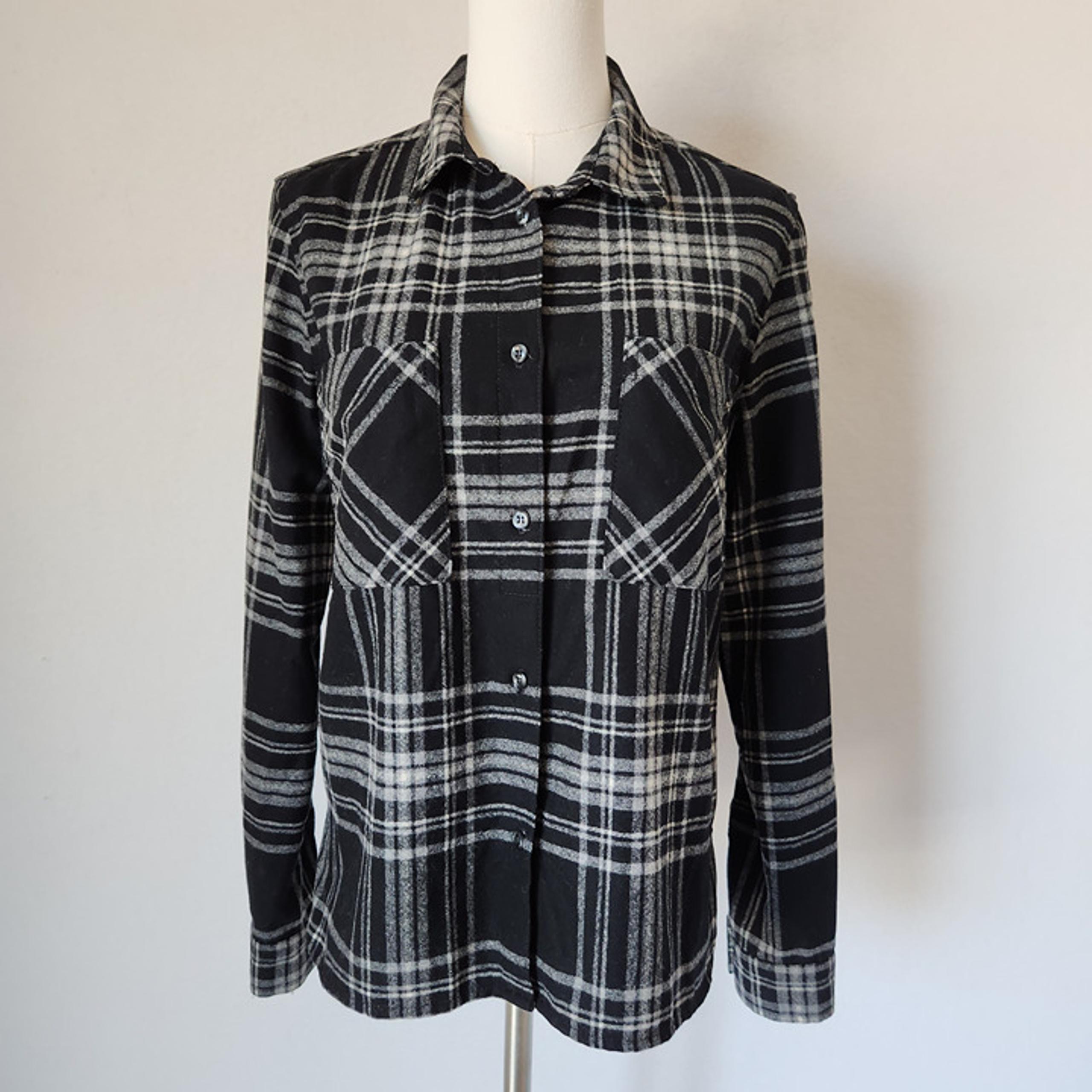 Pendleton Wool Flannel Plaid Button-Up Shirt Long Sleeve Black Grey Women's M