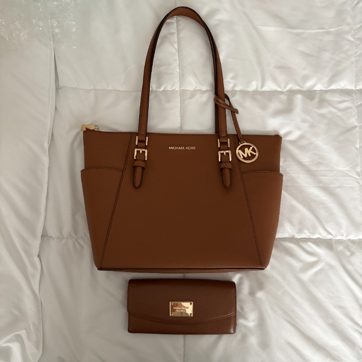 Michael Kors Charlotte Large Saffiano Leather Top-Zip Tote Bag with Wallet