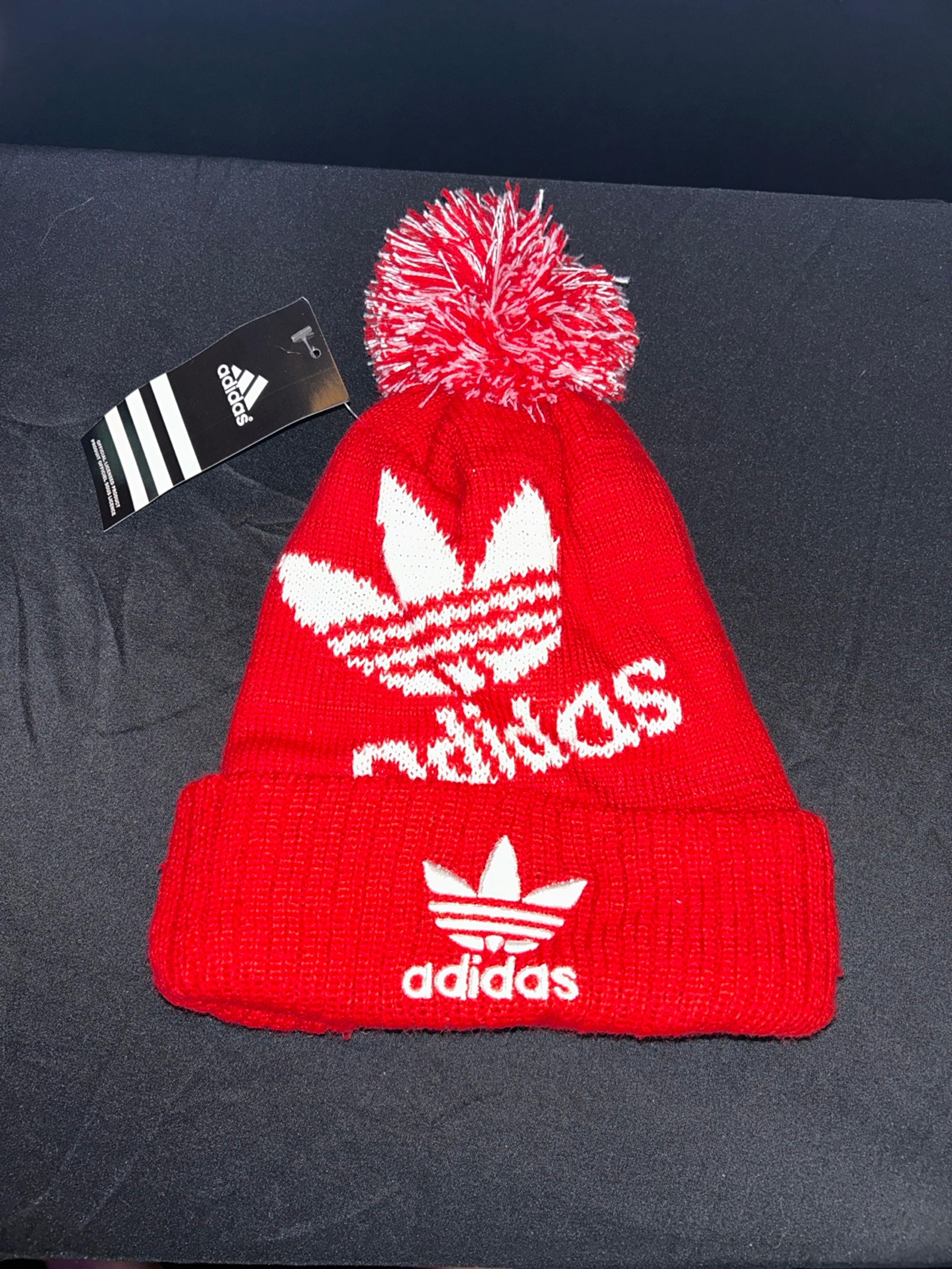 ADIDAS knit red and white sports beanie, cap, OSFA