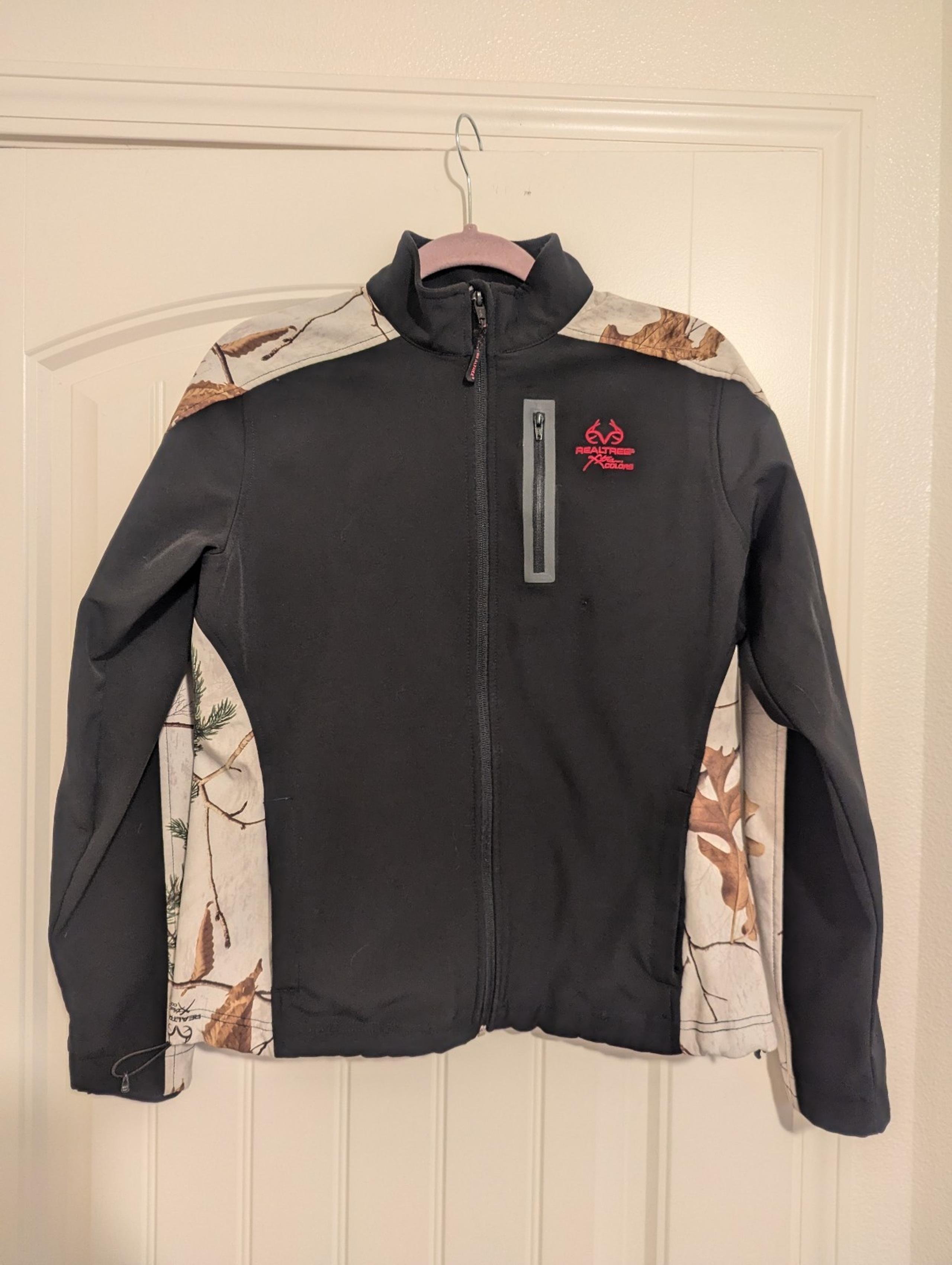 Realtree Xtreme Colors soft shell jacket
