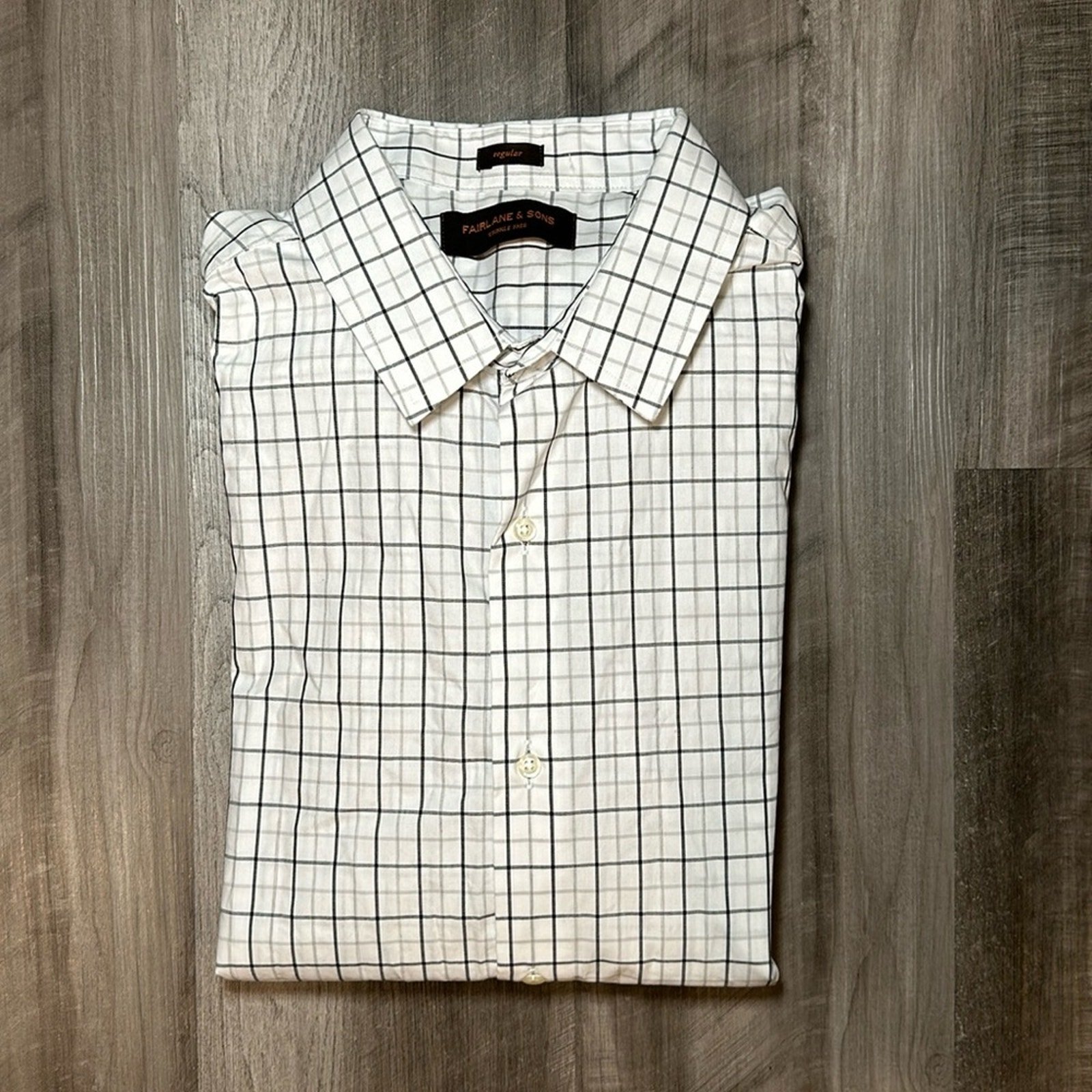 Fairlane & Sons Regular Wrinkle Free Long Sleeve Button Down - Large Short