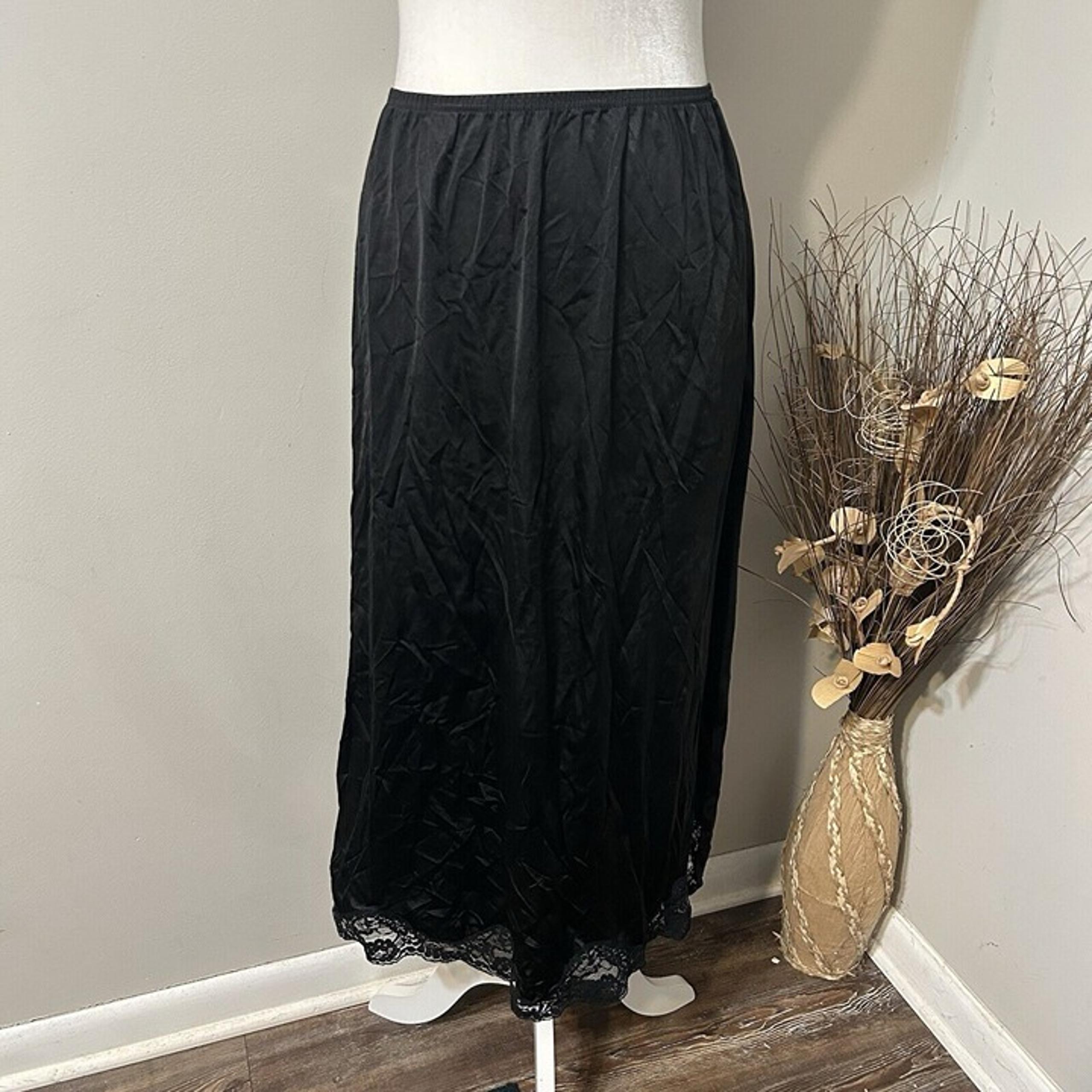 Vtg Body Lites For J.C.Penny Midi Slip Skirt Lace Trim Slit Black Nylon Women L - JCPenney