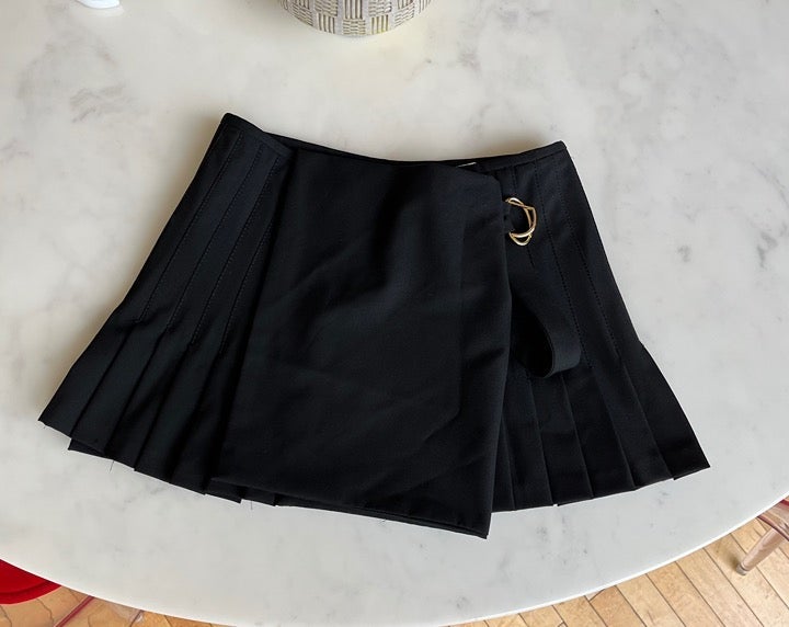 Unworn - pleated Zara skirt