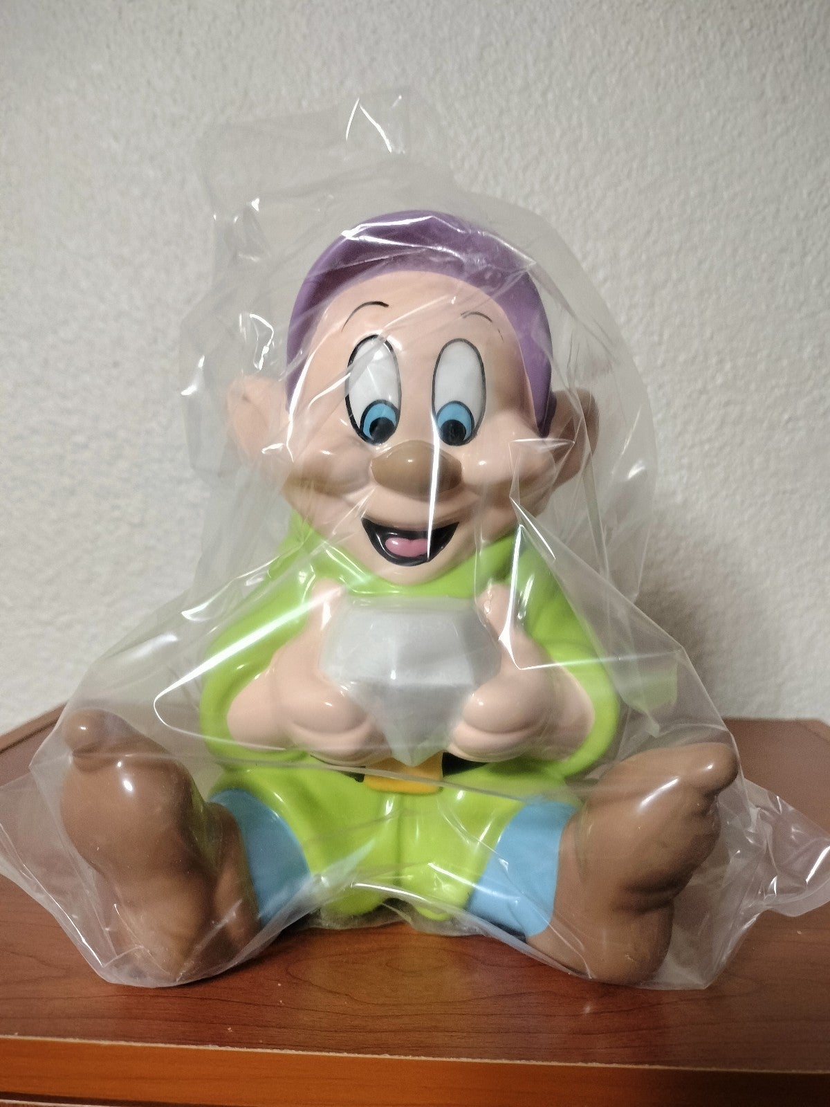 DISNEY STORE: DOPEY SAVING BANK. RARE , VINTAGE.