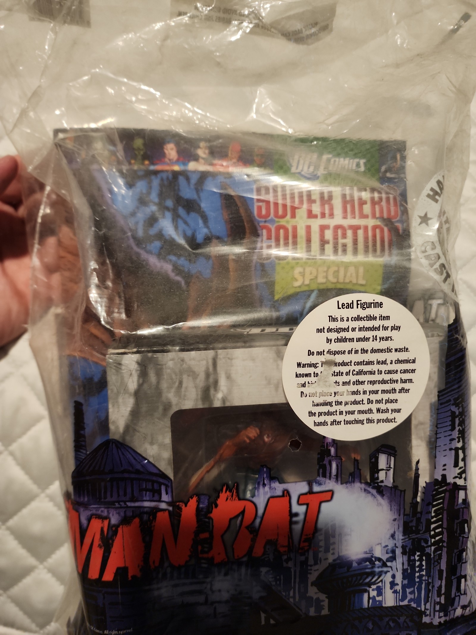 Eaglemoss DC Comics Super Hero Collection Man-Bat Figure Hand Painted w Comic