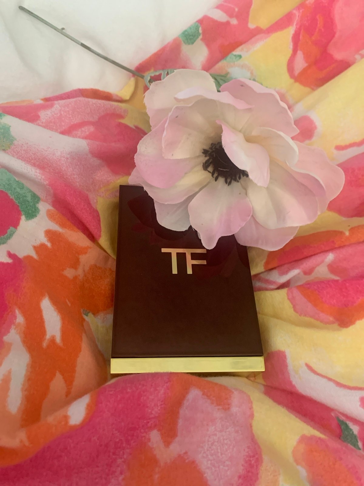 Tom Ford shade and illuminate
