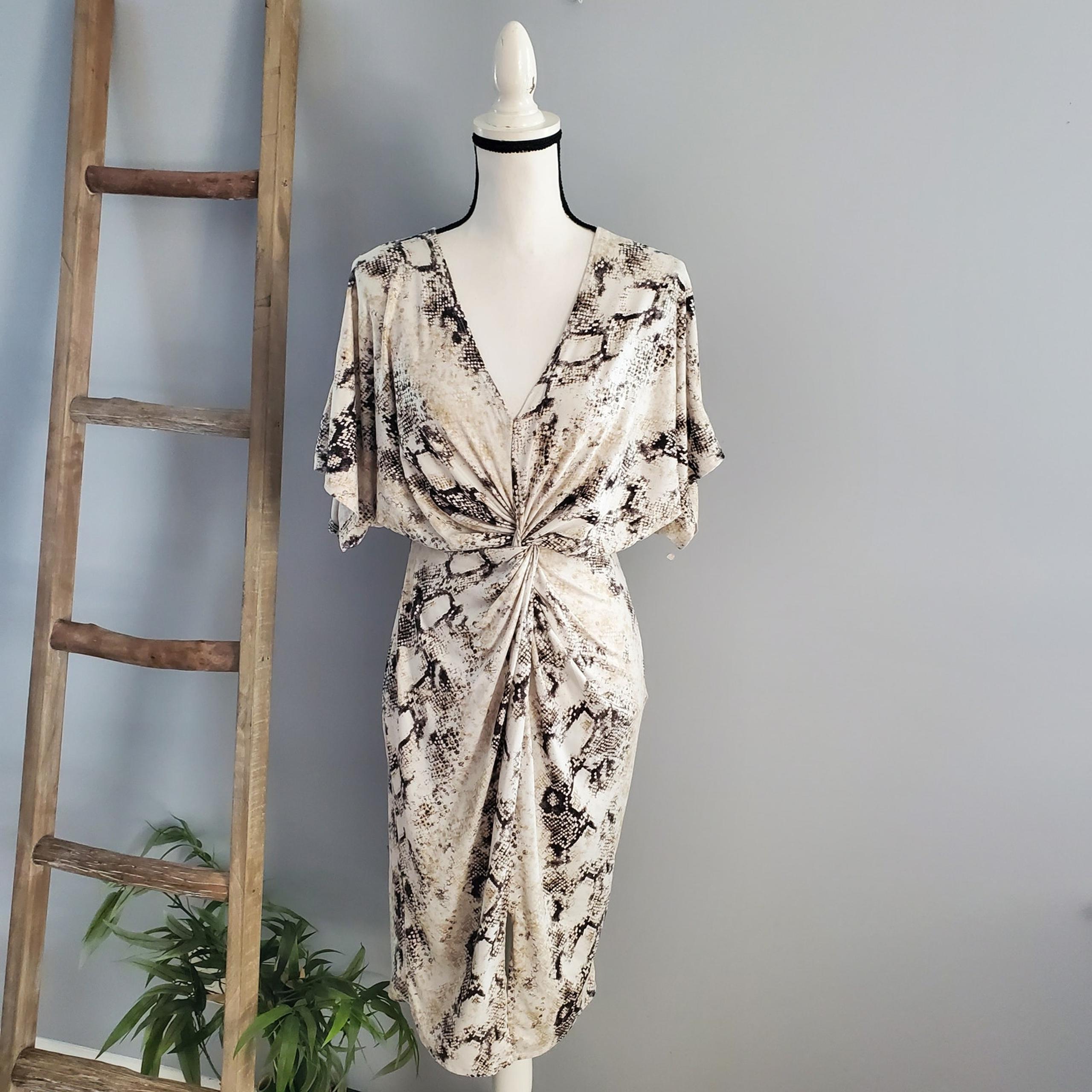 Fashion Nova Snakeskin Print Short Sleeve Tie Front Dress Size M