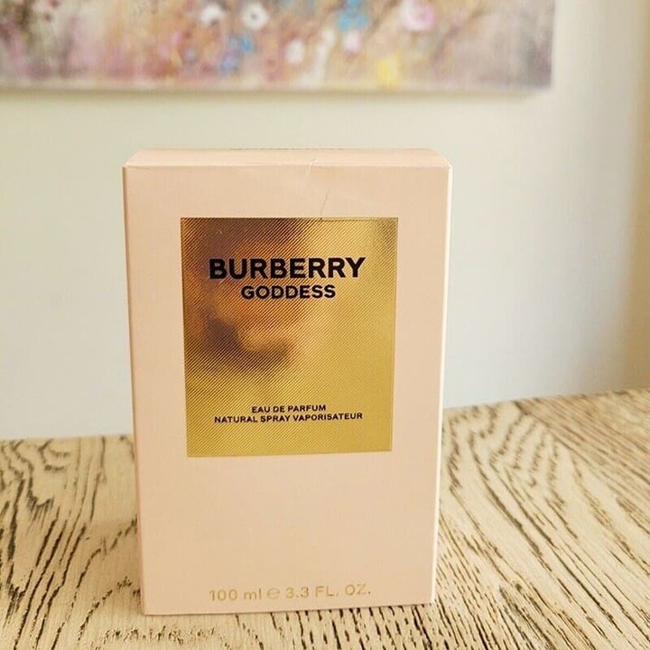 Burberry Goddess Perfume by Burberry 3.3 oz (100 ml) EDP Spray for Women New