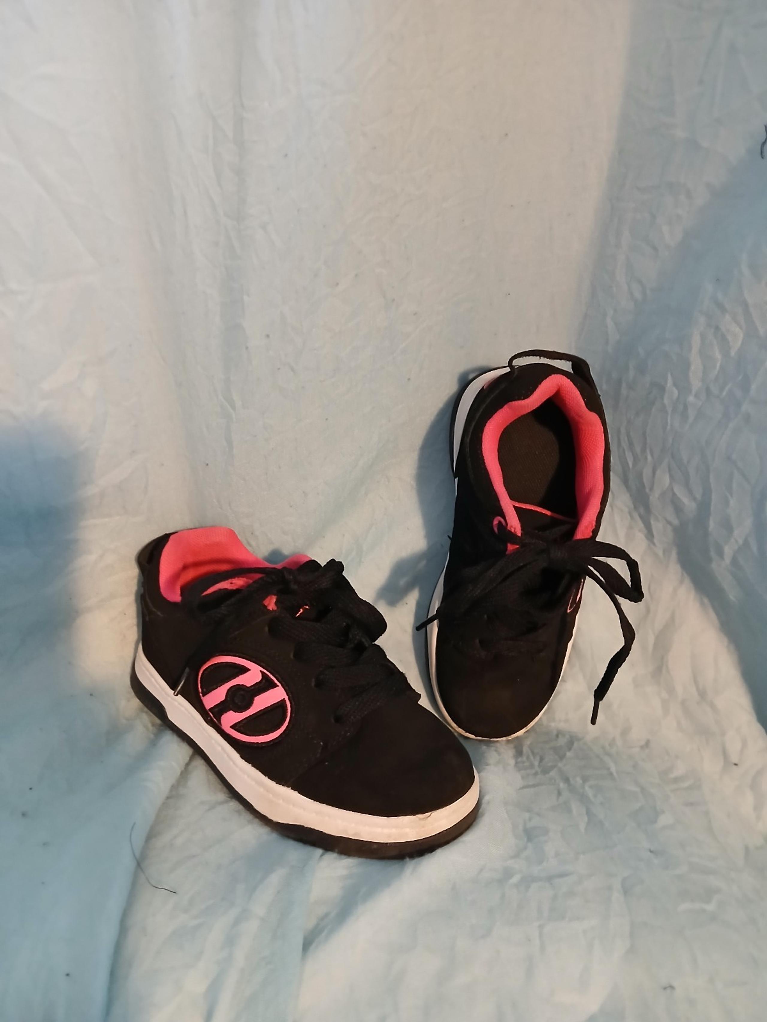 Heelys black & pink sneakers sz 13
