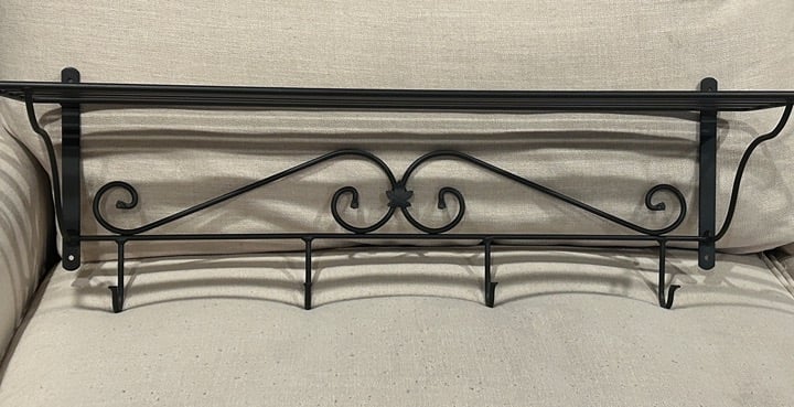 Longaberger Wrought Iron 32 Wall Shelf w/4 Hooks
