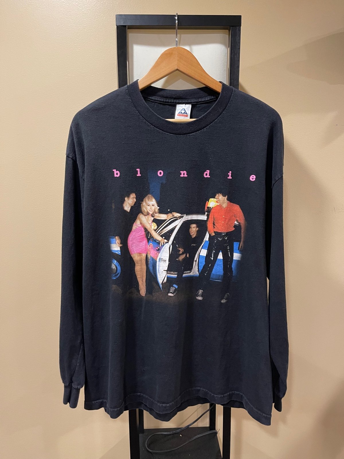 Blondie Vintage 2005 NYC Black Band Long Sleeve Tee