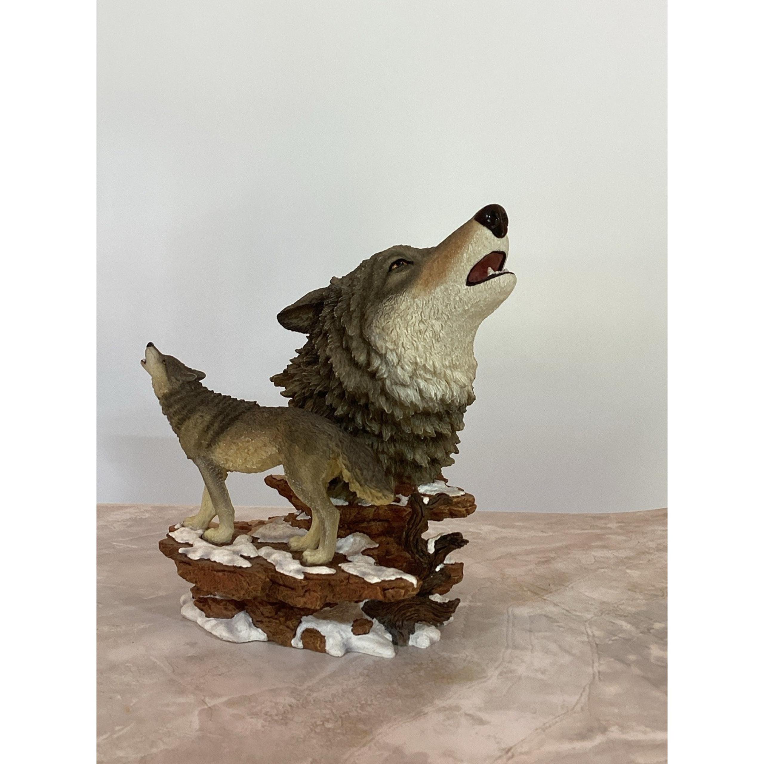 Hamilton Collection Soul of Nature Collection Wolf "Cry Of Strength"