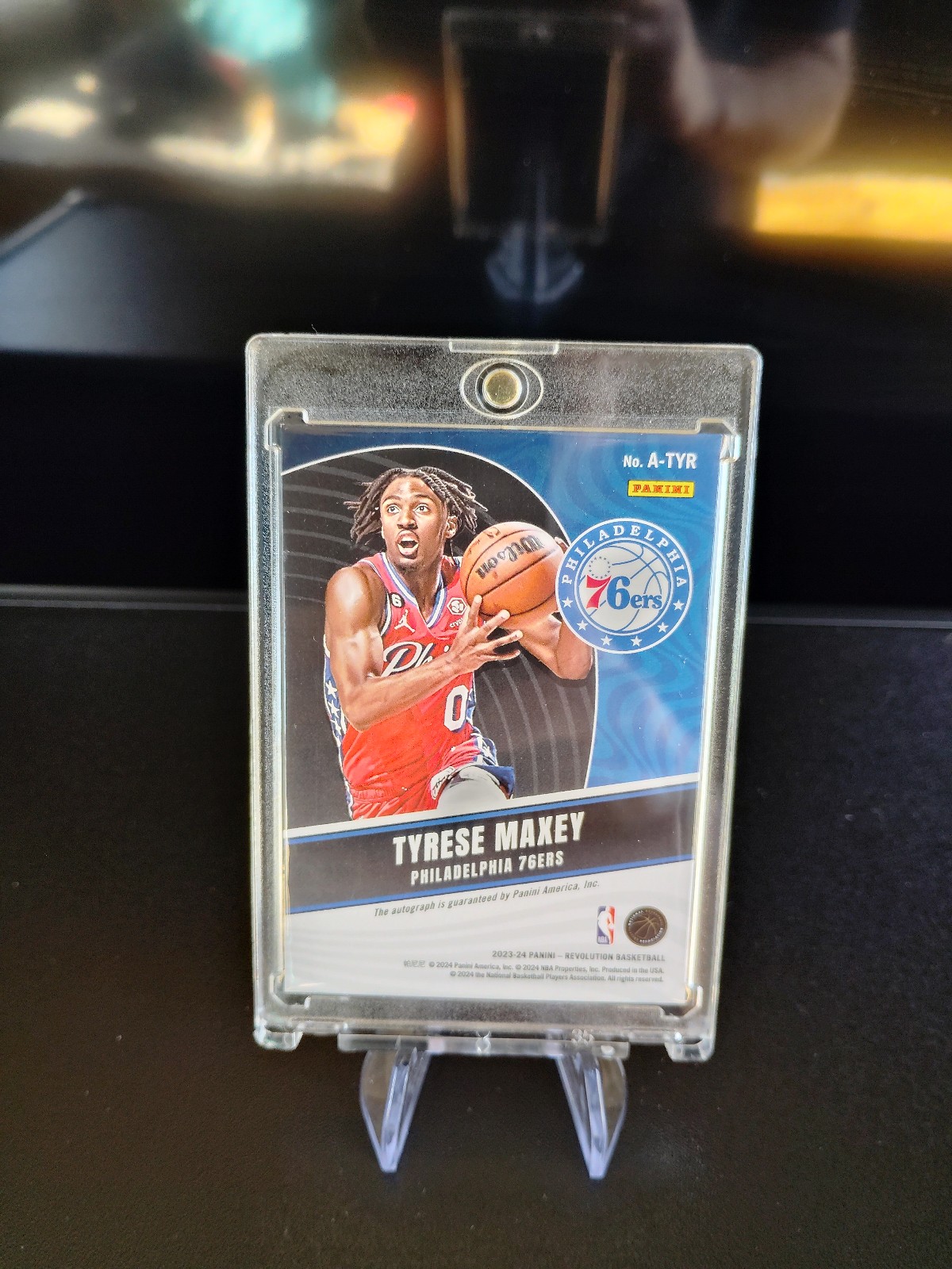 Tyrese Maxey autograph trading card