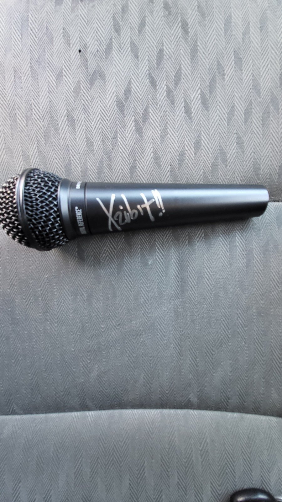 Xhibit signed microphone