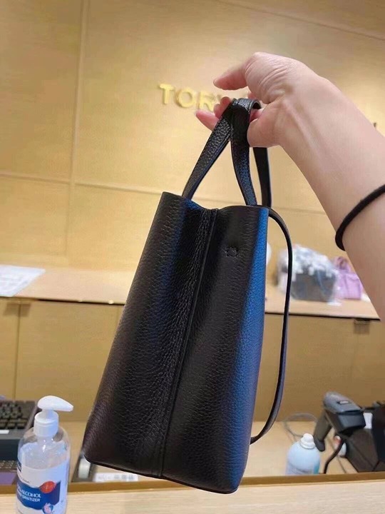 Tory Burch Blake Small Casual Crossbody Tote Bag