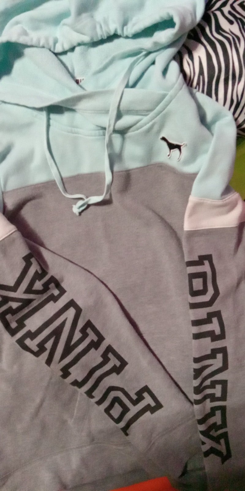 PINK V S Bundle