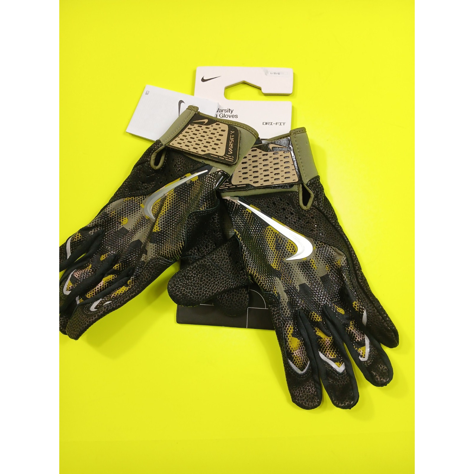Nike Alpha Varsity Batting Gloves DRI-FIT Size Large Unisex Adults Black Camo