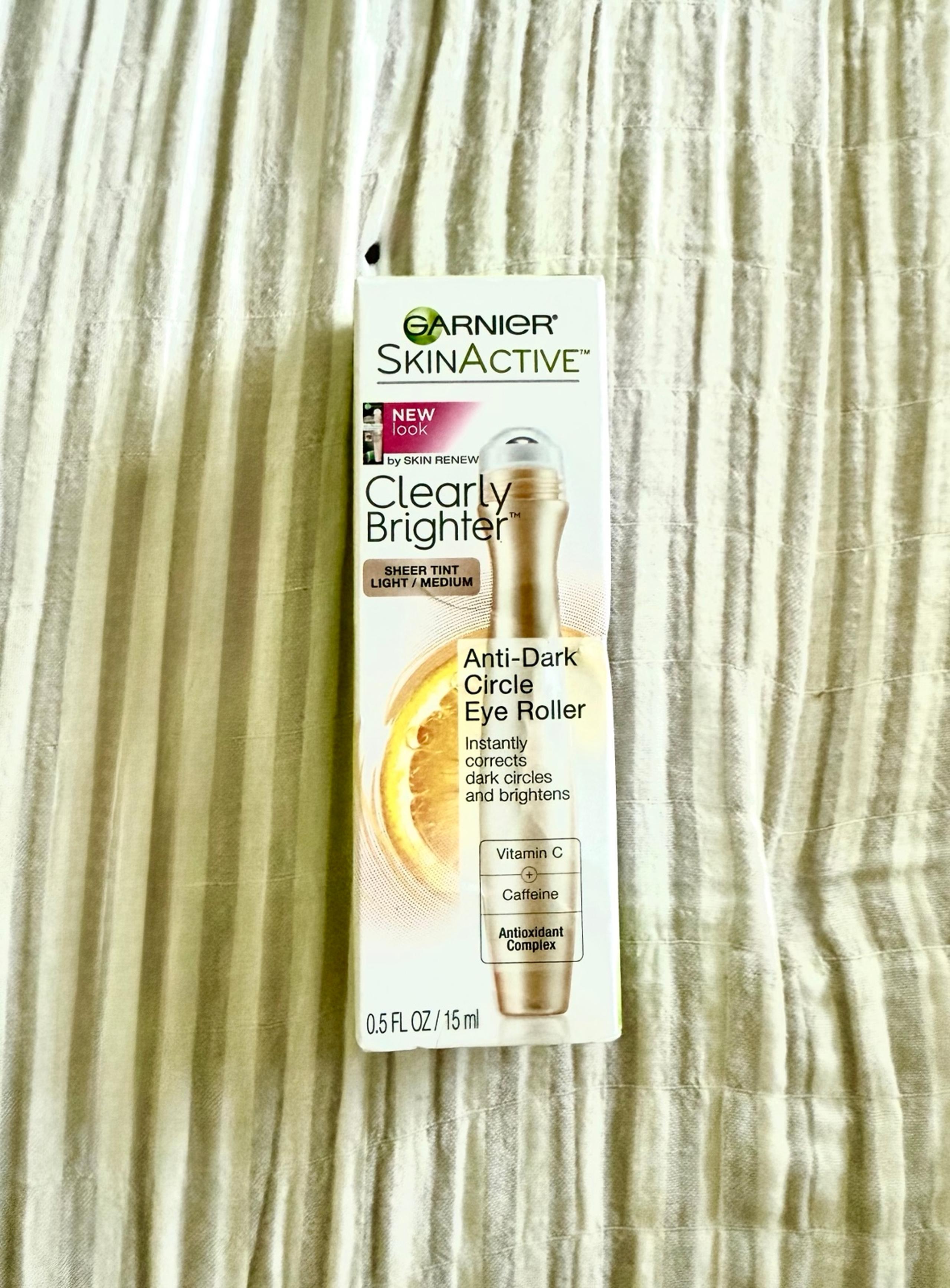 Garnier SkinCare Active Clearly Brighter Tinted Eye Roller, Light Medium, 0.50 O