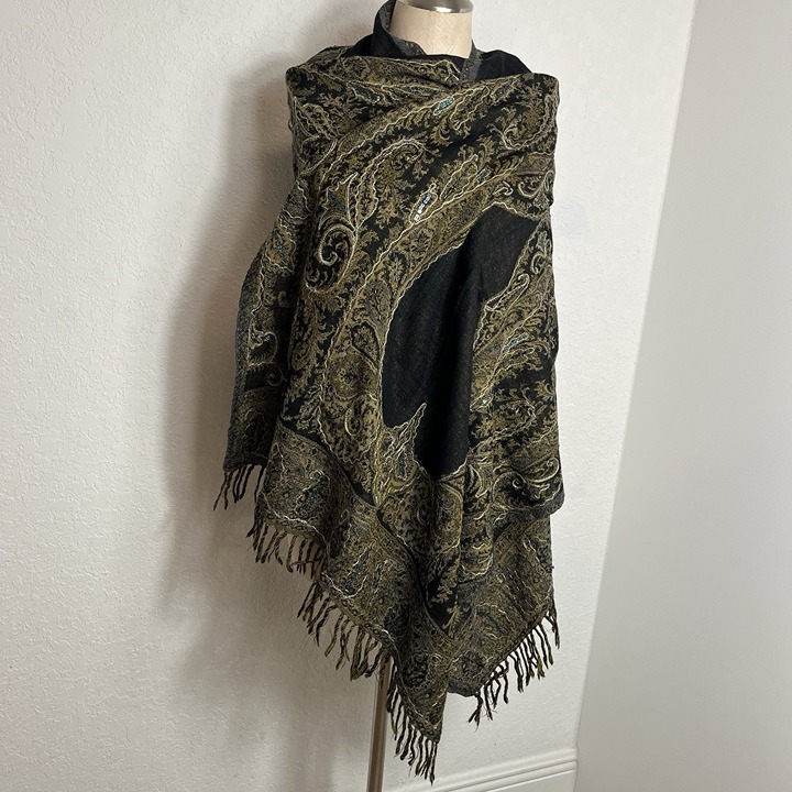 Coldwater Creek 100% Wool Large Wrap Scarf Damascus With Sequined Made In India
